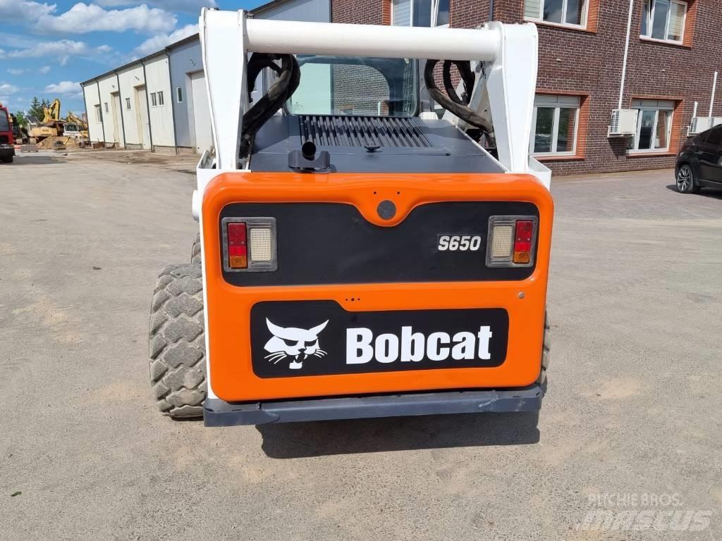 Bobcat S 650 Krautuvai su šoniniu pasukimu