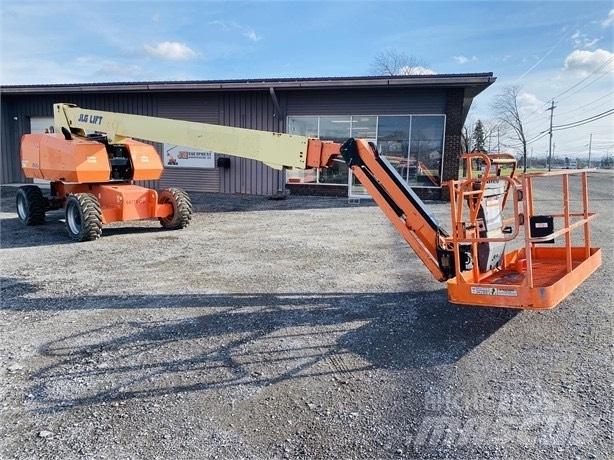 JLG 860 SJ Teleskopiniai keltuvai