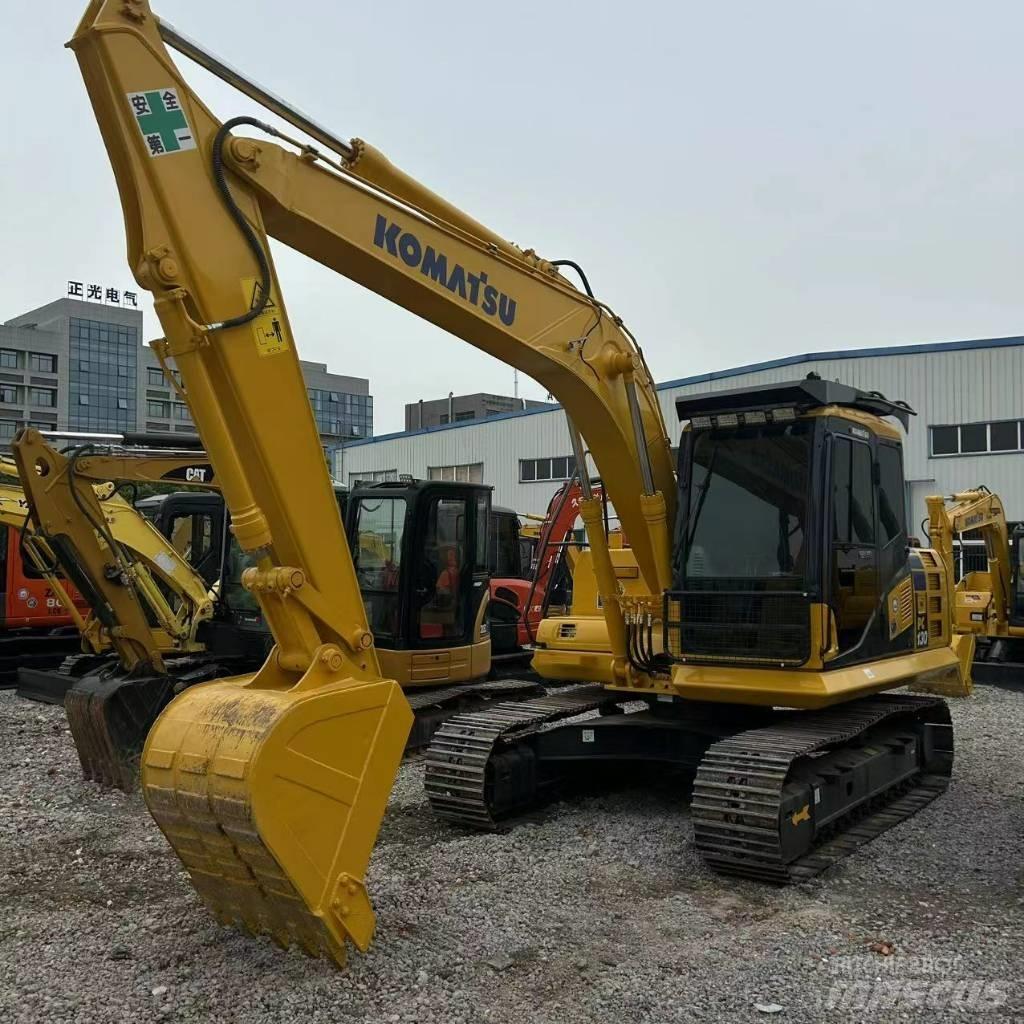 Komatsu 130-7 Vikšriniai ekskavatoriai