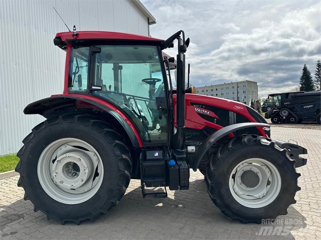 Valtra A105 MH Traktoriai