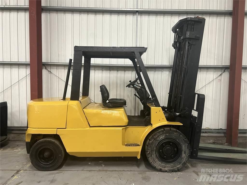 CAT DP50K Dyzeliniai krautuvai