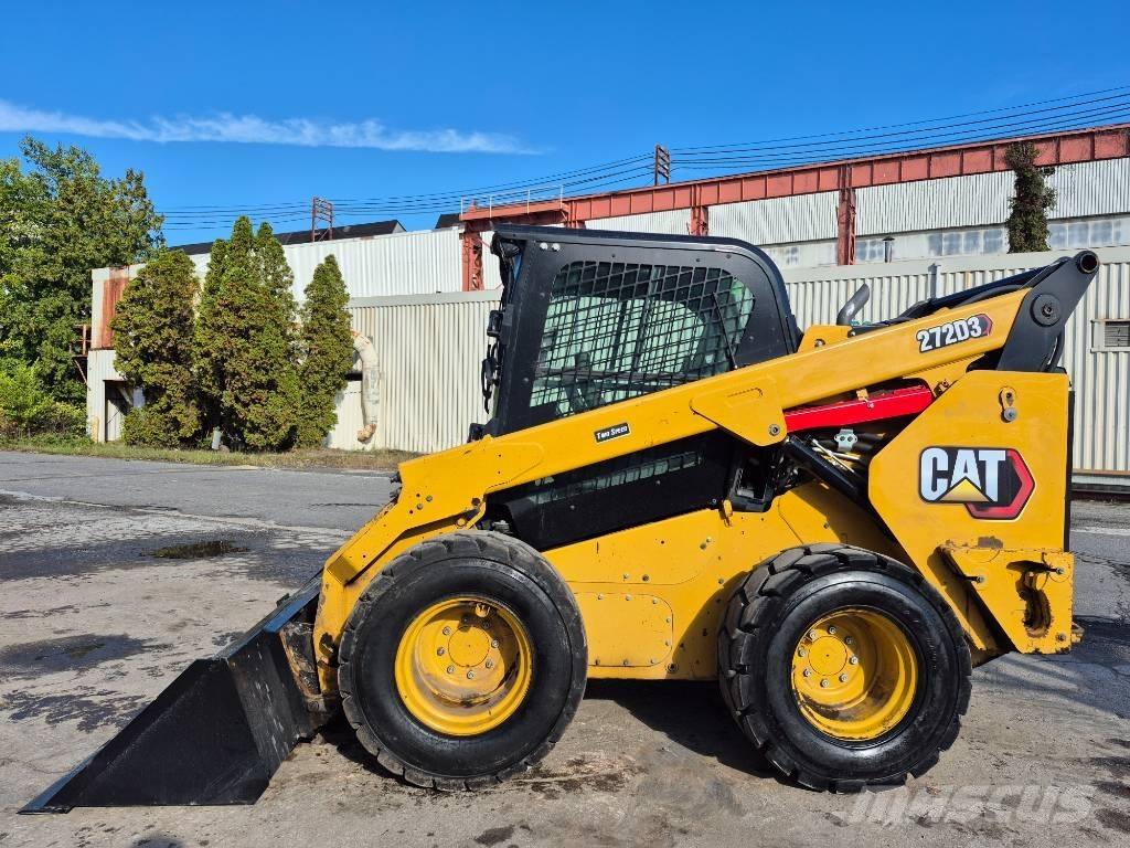 CAT 272 D Krautuvai su šoniniu pasukimu