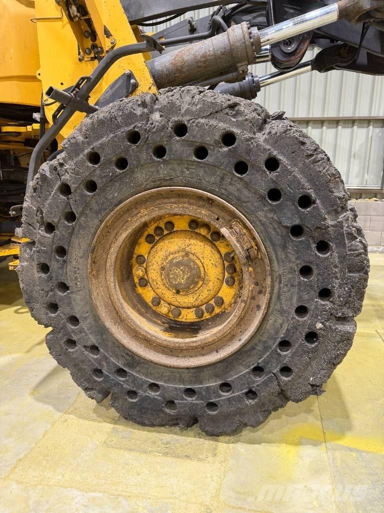 Magnapower 23.5-25 Padangos, ratai ir ratlankiai