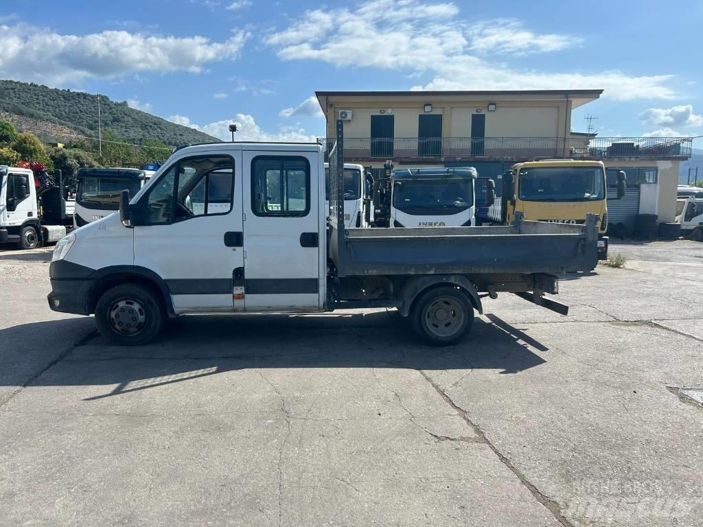 Iveco Daily 35 C13 Savivarčių priekabų vilkikai