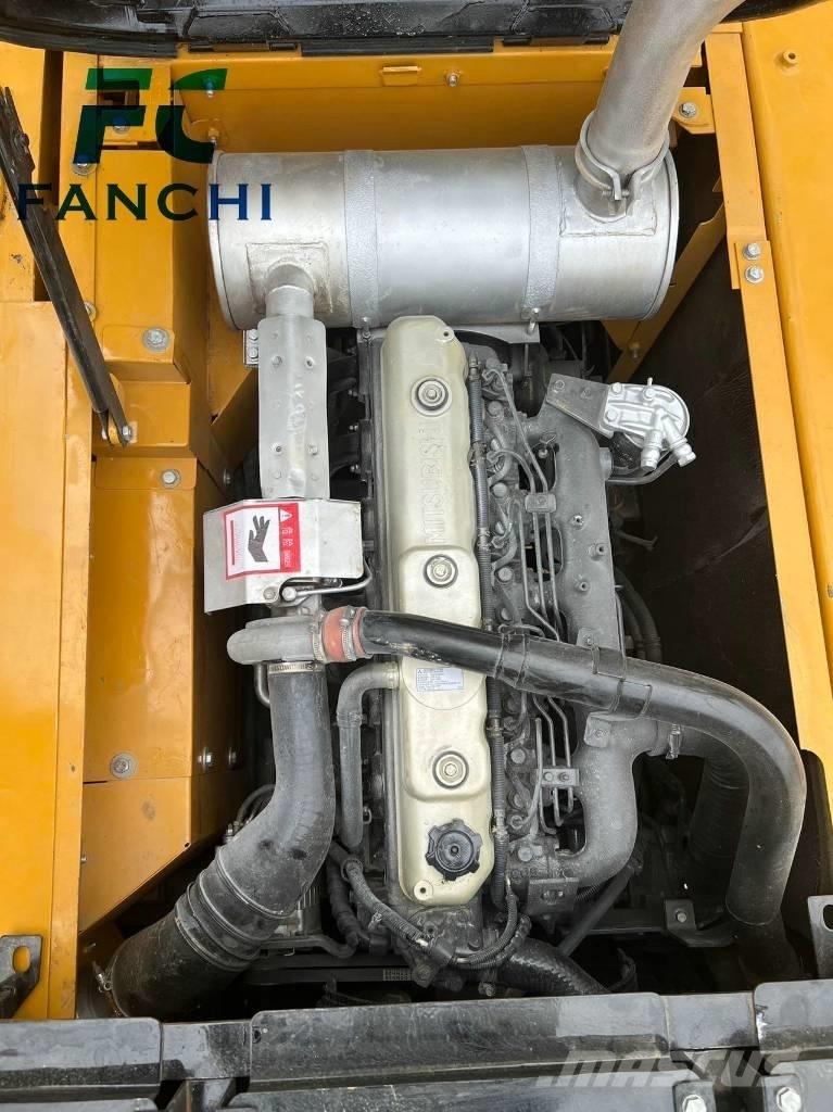 Sany 215 Vikšriniai ekskavatoriai