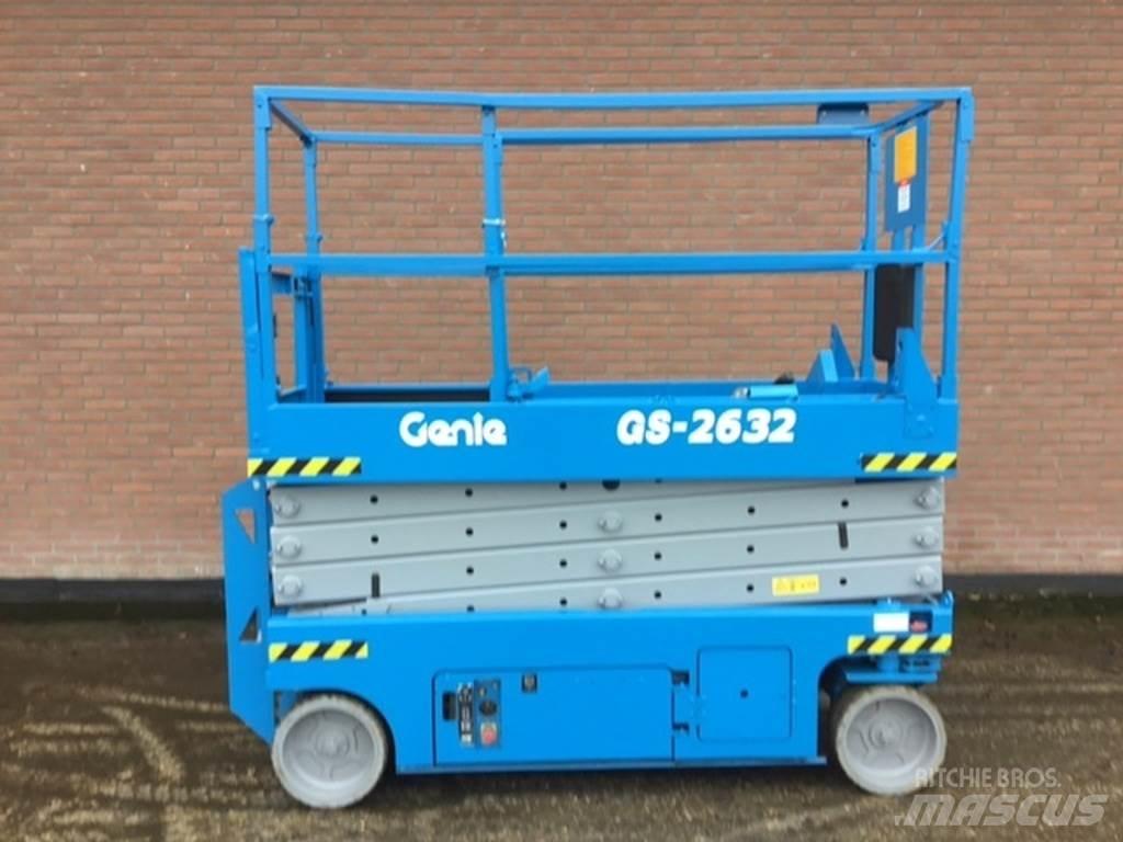 Genie GS2632 Žirkliniai keltuvai