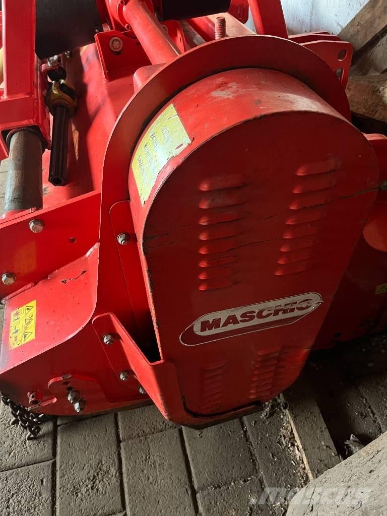 Maschio Bufalo 280 Ganyklų šienapjovės / rėžtuvės