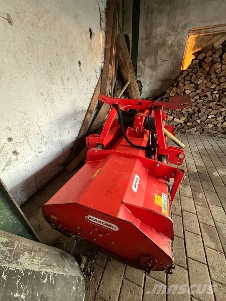 Maschio Bufalo 280 Ganyklų šienapjovės / rėžtuvės