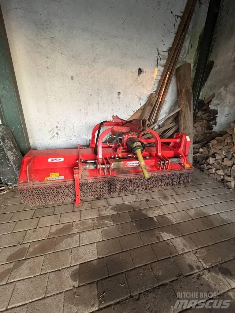 Maschio Bufalo 280 Ganyklų šienapjovės / rėžtuvės