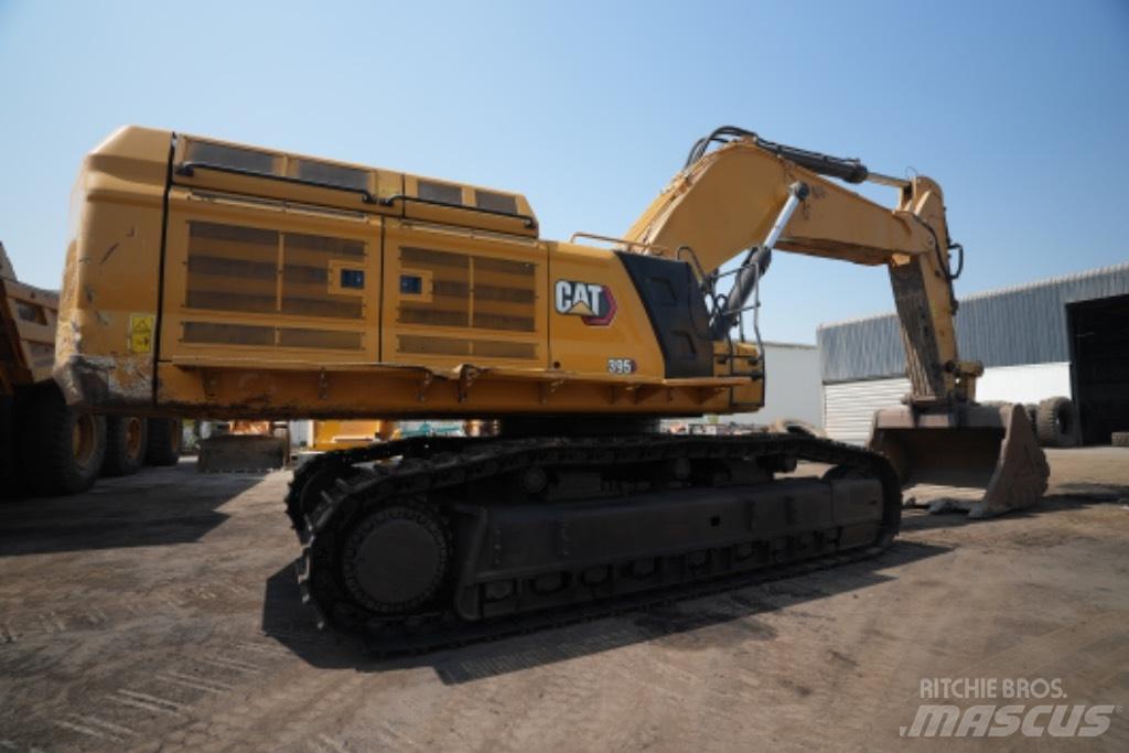 CAT 395 Vikšriniai ekskavatoriai
