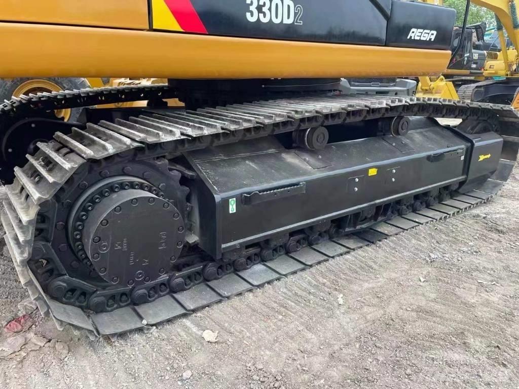 CAT 330 Vikšriniai ekskavatoriai