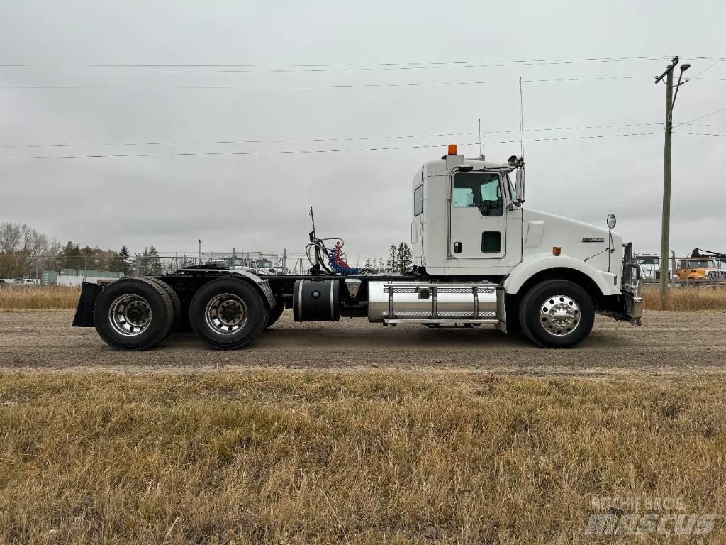 Kenworth T 800 Naudoti vilkikai