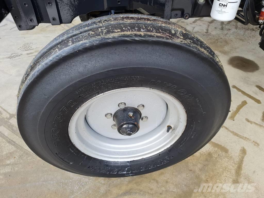 Case IH Farmall 65 A Traktoriai