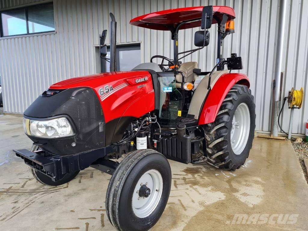 Case IH Farmall 65 A Traktoriai