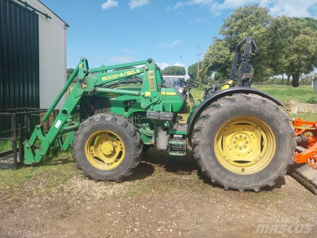 John Deere 5095 M Traktoriai