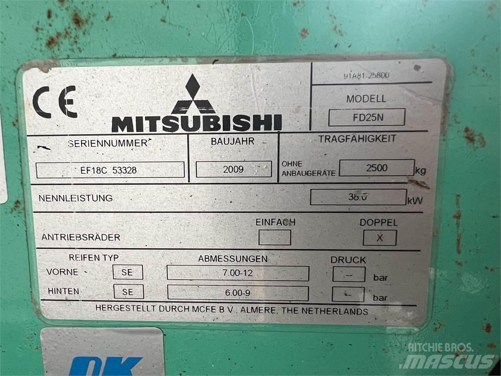 Mitsubishi FD25N Dyzeliniai krautuvai