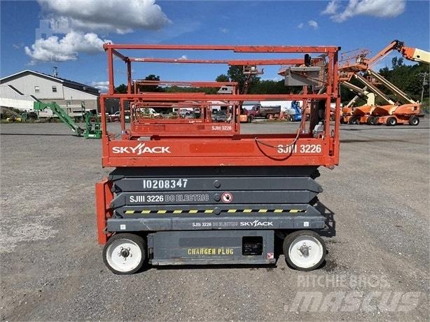 SkyJack SJ III 3226 Žirkliniai keltuvai