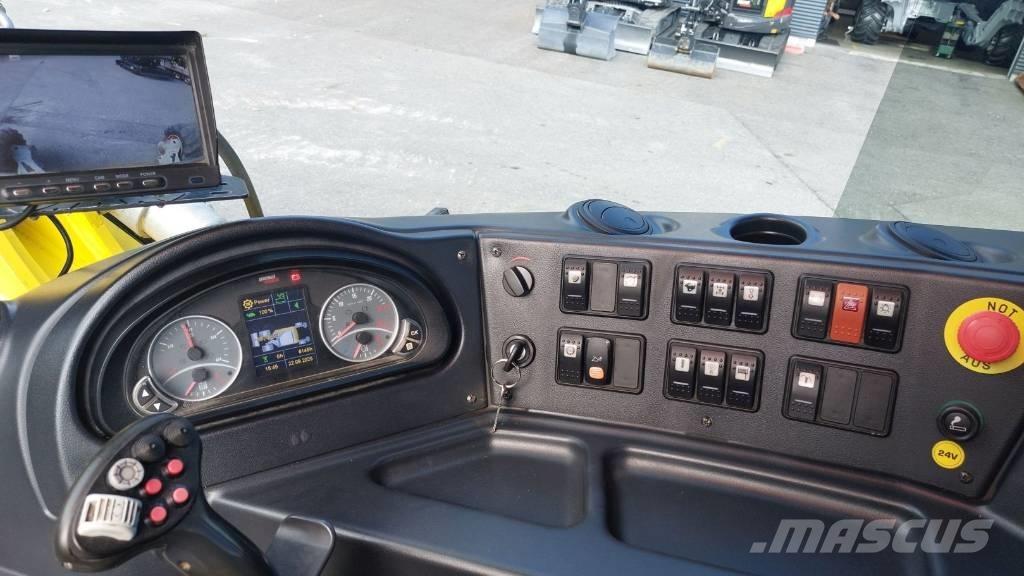 Menzi Muck M520 Ratiniai ekskavatoriai