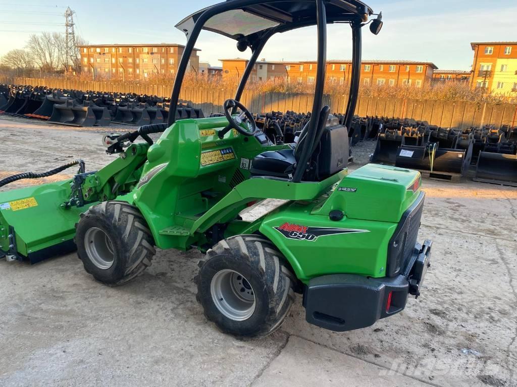 Avant 650 i Naudoti ratiniai krautuvai