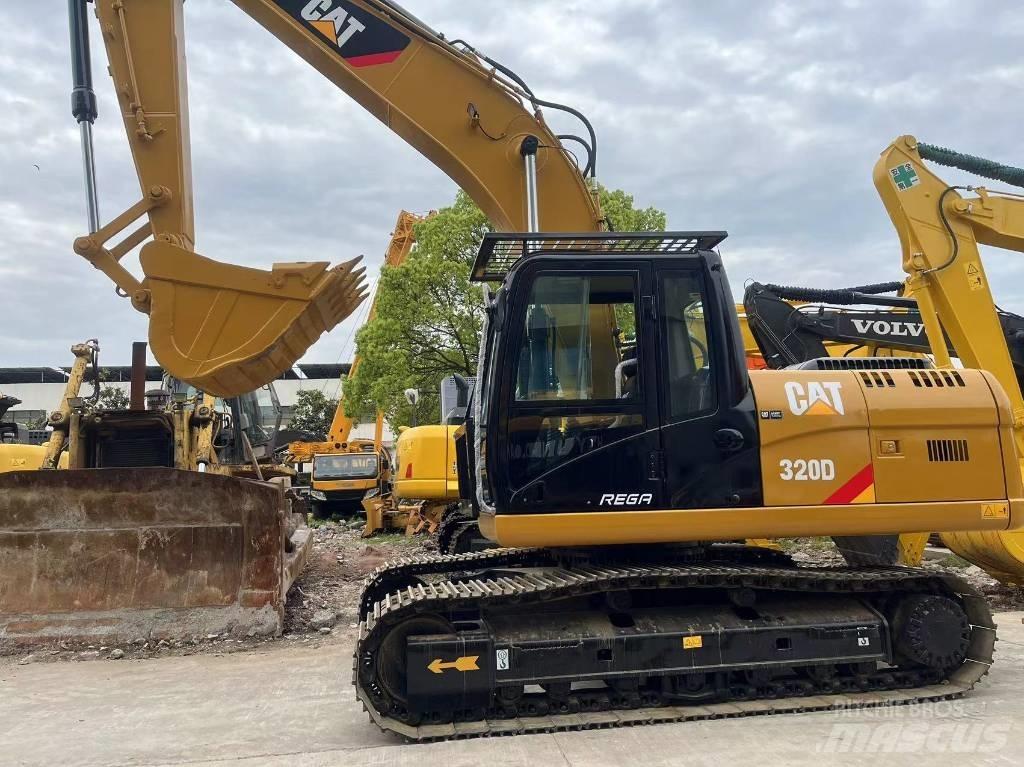 CAT 320 D Vikšriniai ekskavatoriai