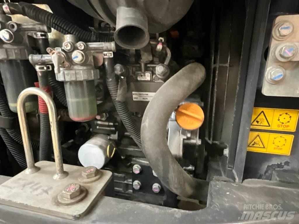 Hitachi ZX 19 U-5 A Mini ekskavatoriai < 7 t