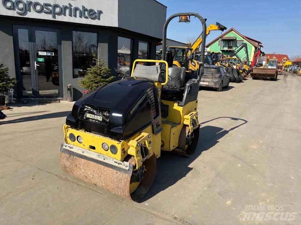 Bomag BW 100 AD-5 Porinių būgnų volai