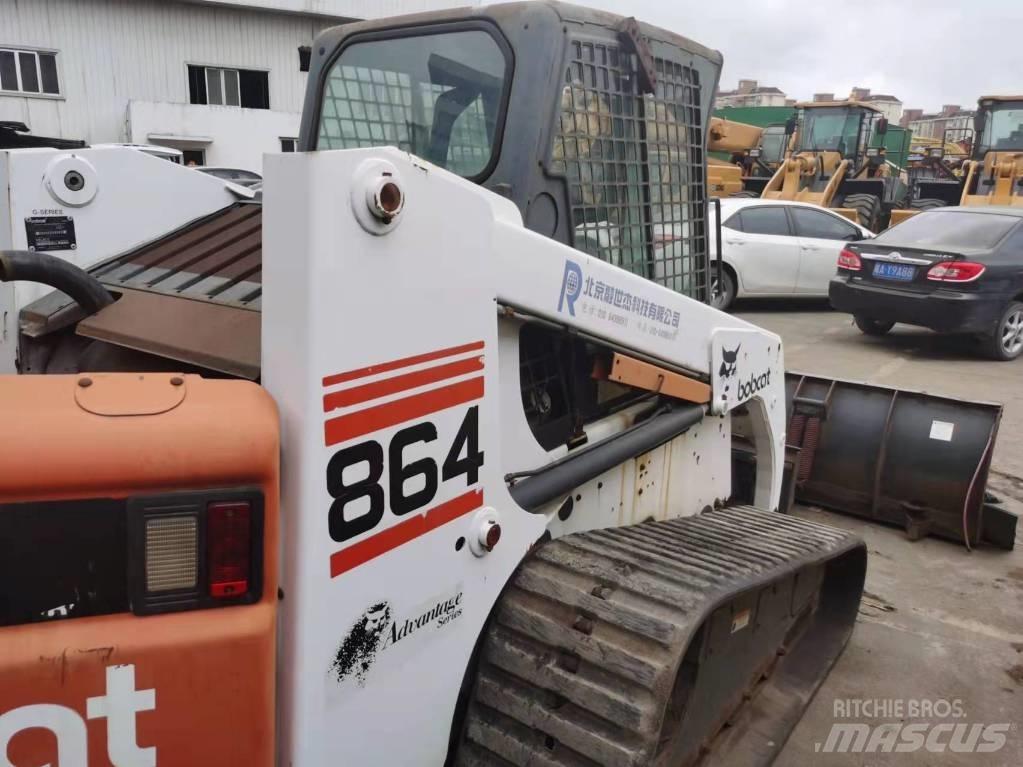 Bobcat S864 Krautuvai su šoniniu pasukimu