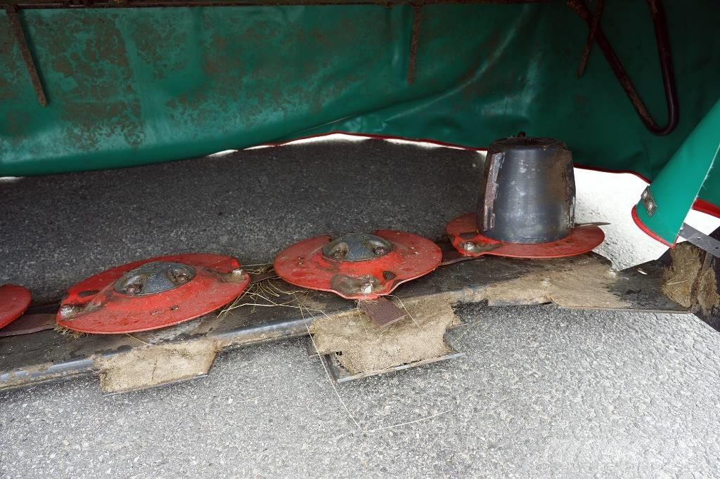 Kverneland 2324 Formuojančios žoliapjovės