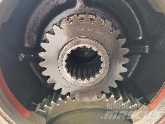 Komatsu WA 90 axle Ašys