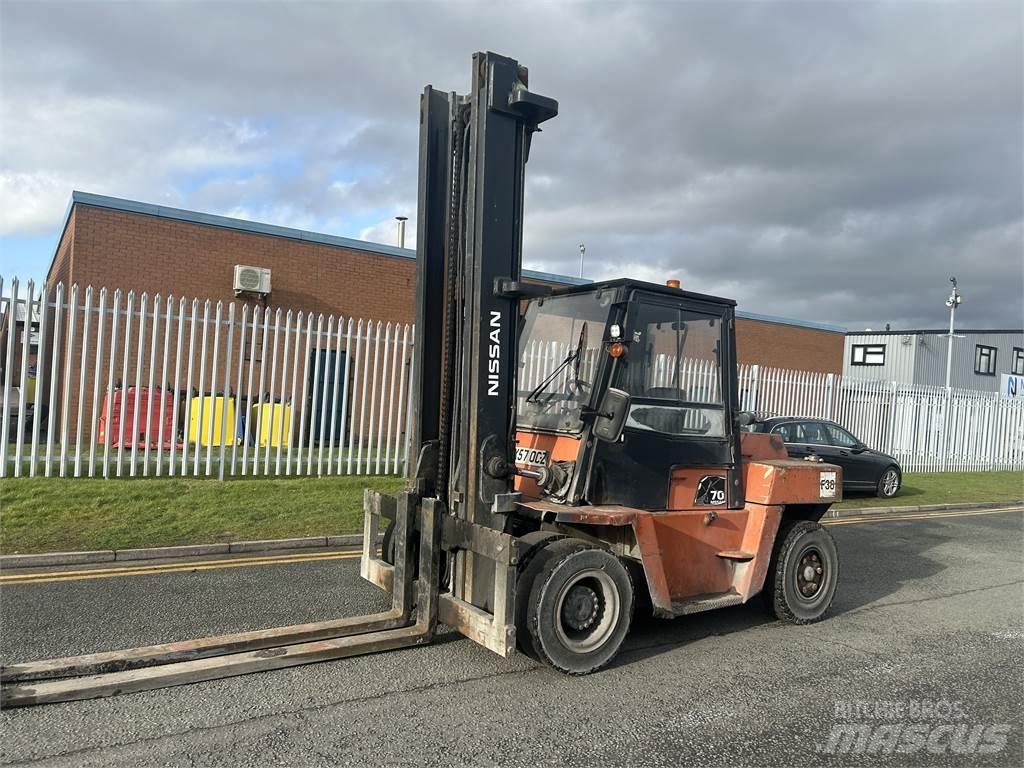 Nissan ZWF05H70U Dyzeliniai krautuvai