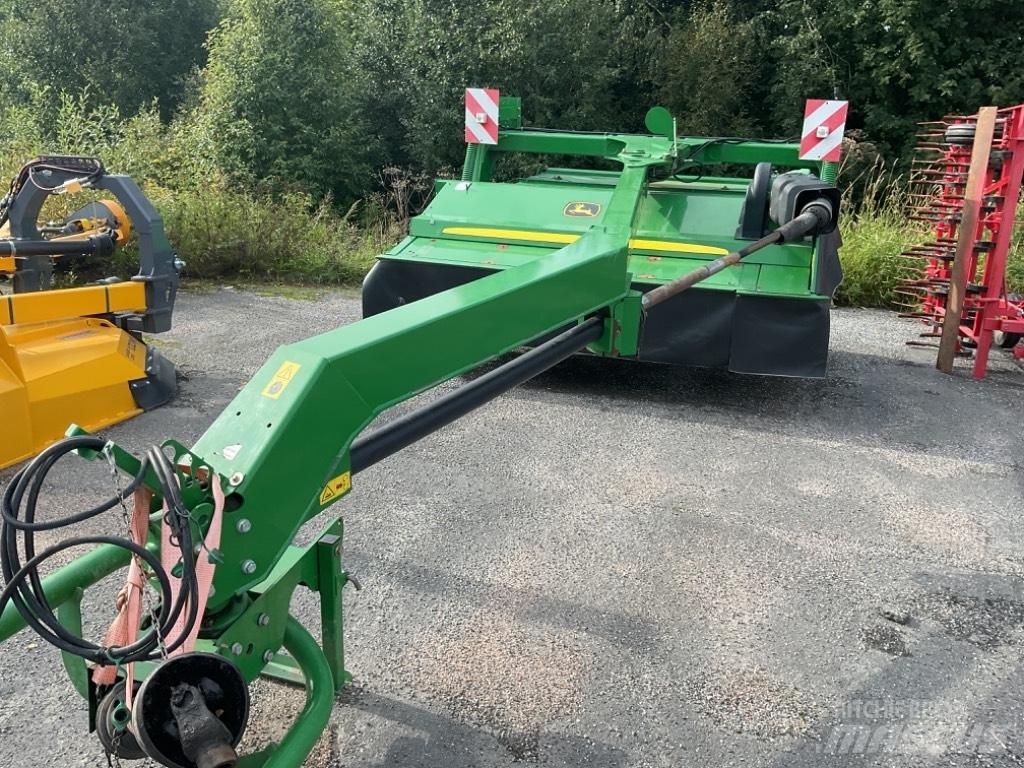 John Deere 530 Formuojančios žoliapjovės