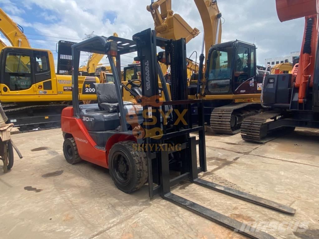 Toyota 30-5 FBL 25 Teleskopiniai krautuvai