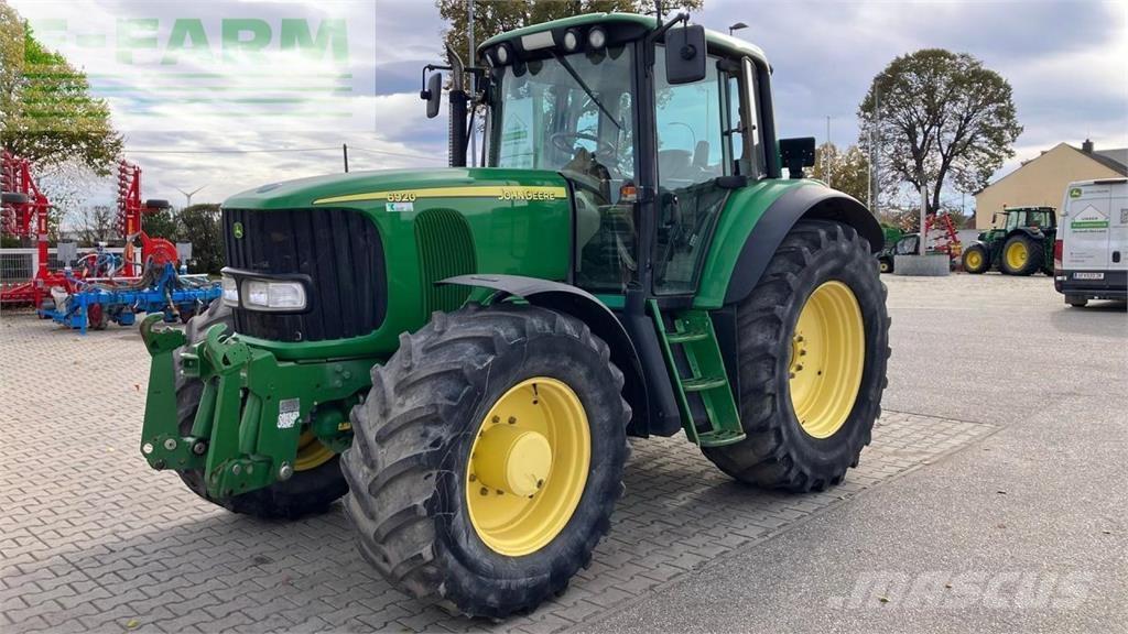 John Deere 6920 Traktoriai