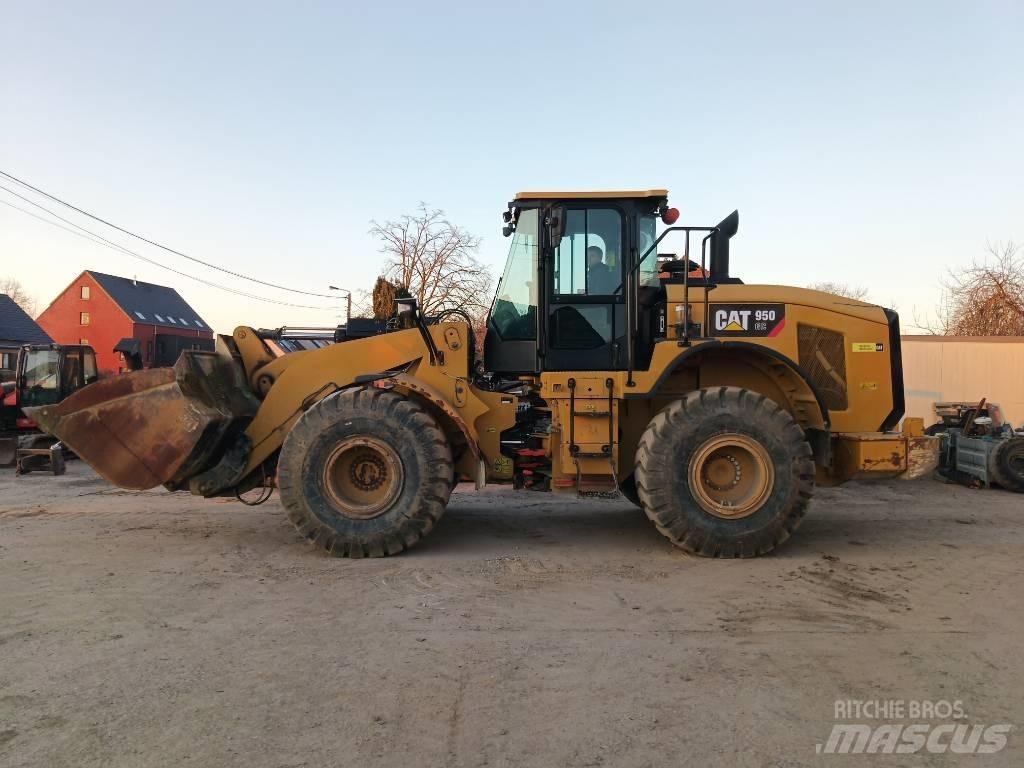 CAT 950 A Naudoti ratiniai krautuvai