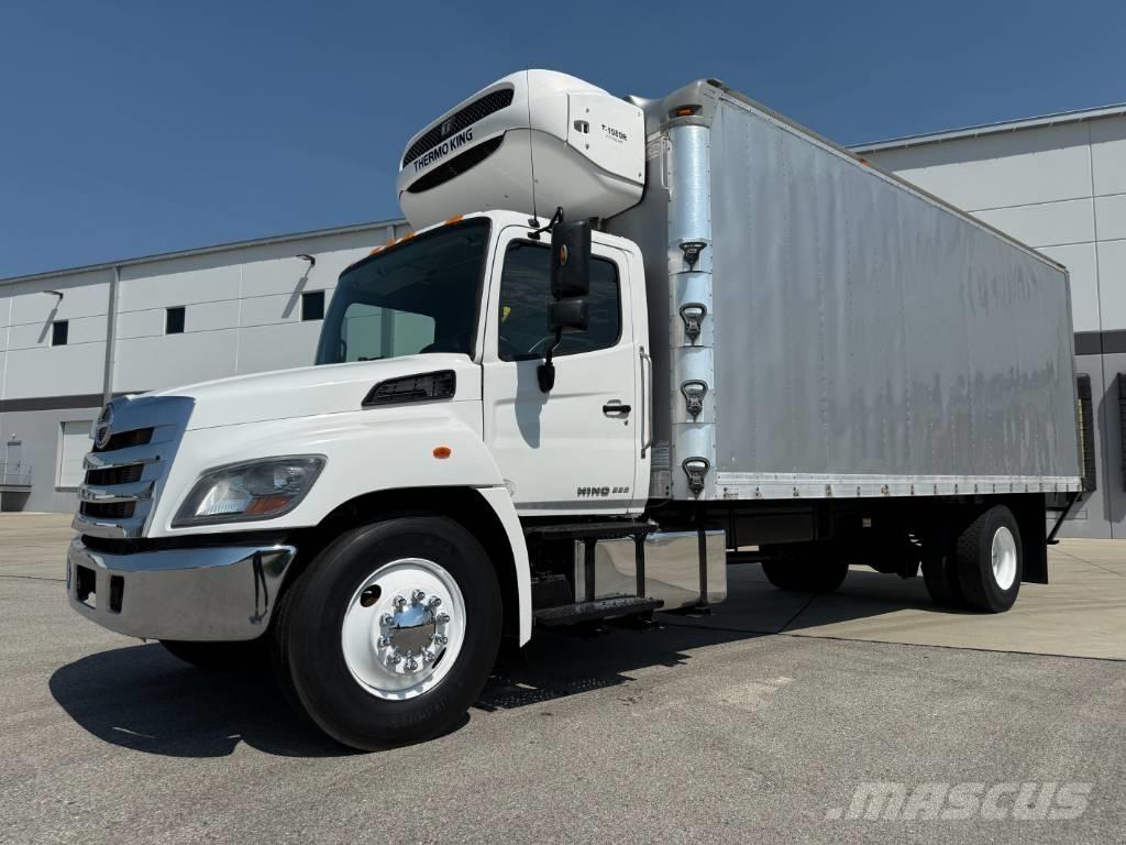 Hino 338 Vilkikai šaldytuvai