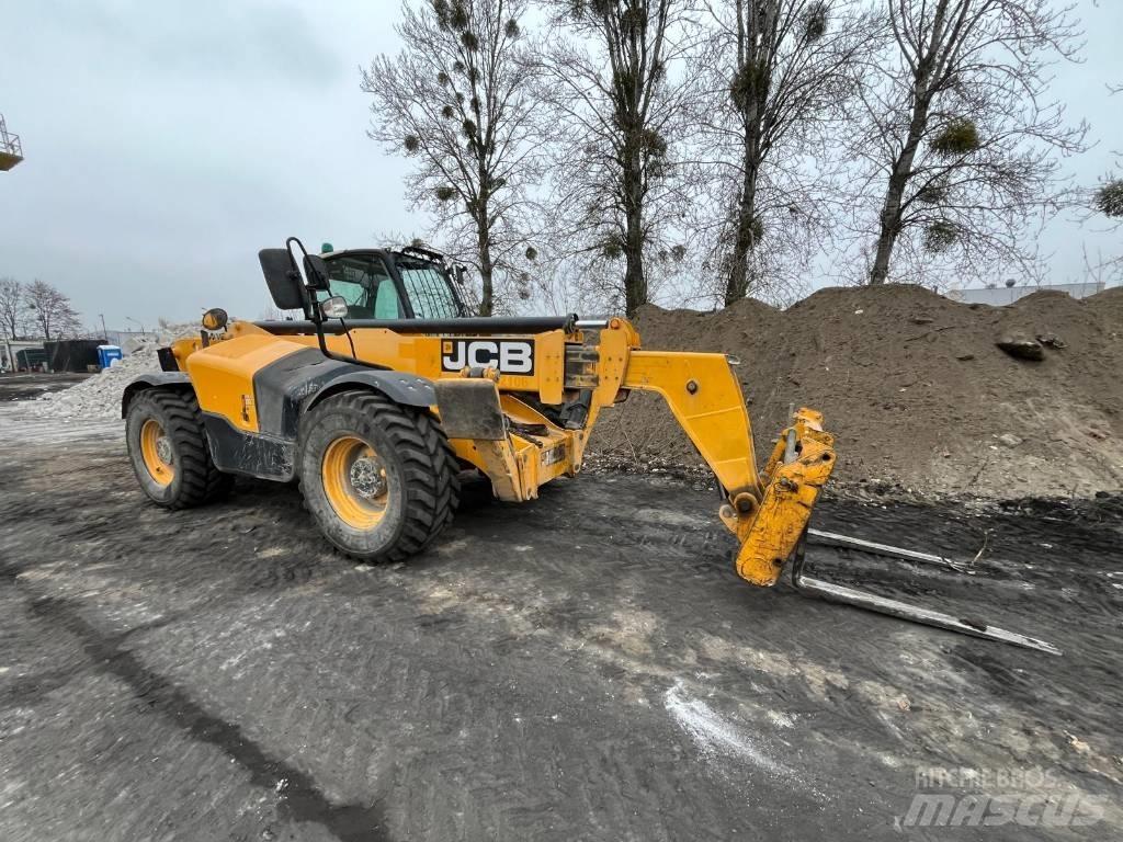 JCB 540-140 Teleskopiniai krautuvai