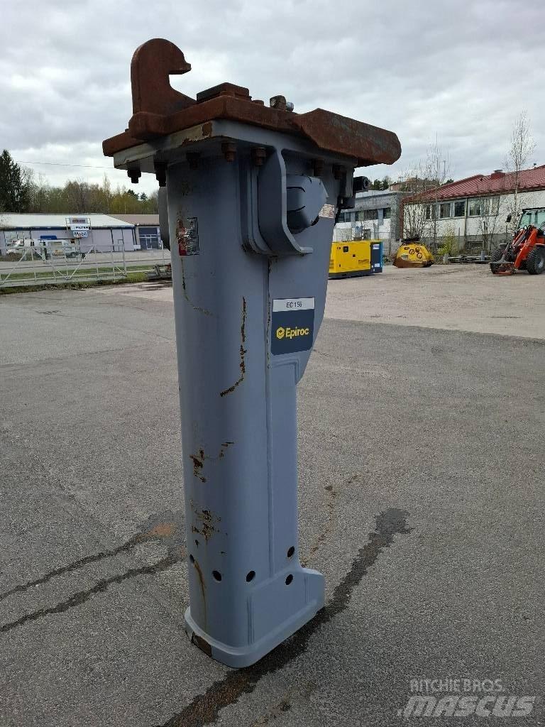 Epiroc EC 155CL Hidrauliniai kūjai / Trupintuvai
