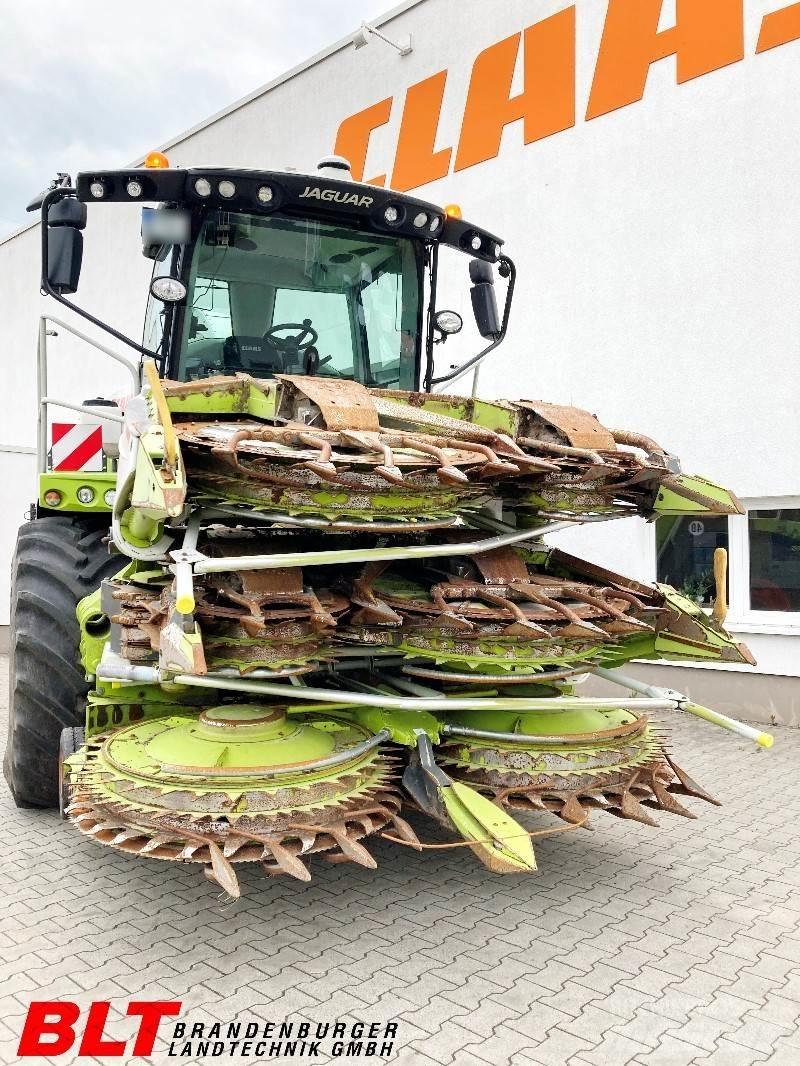 CLAAS Jaguar 950 Pašarų kombainai