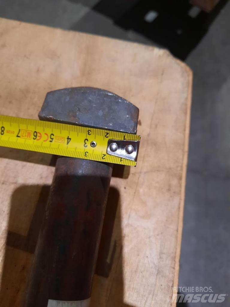 Pegson 1600/842 Trupintuvai