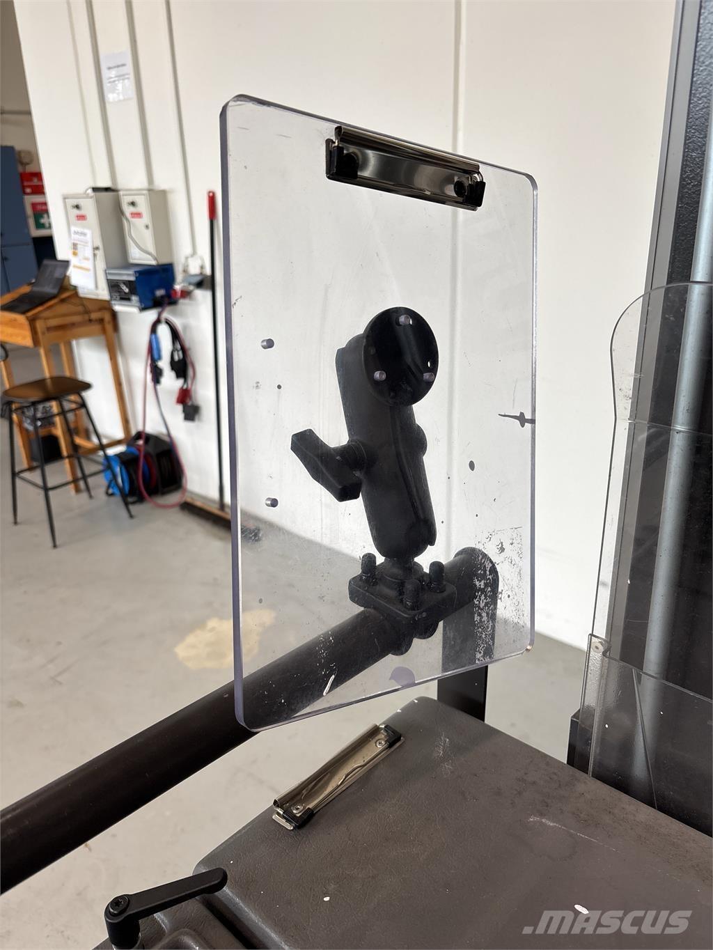 Atlet A160 Savaeigiai rietuvai