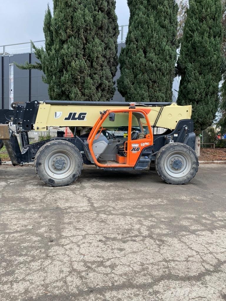 JLG 1255 Teleskopiniai krautuvai