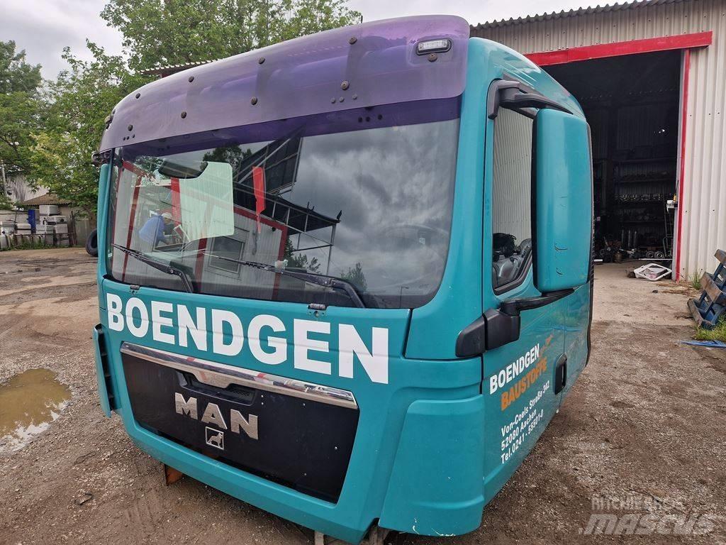 MAN TGX 26.440 Kabinos ir salonai