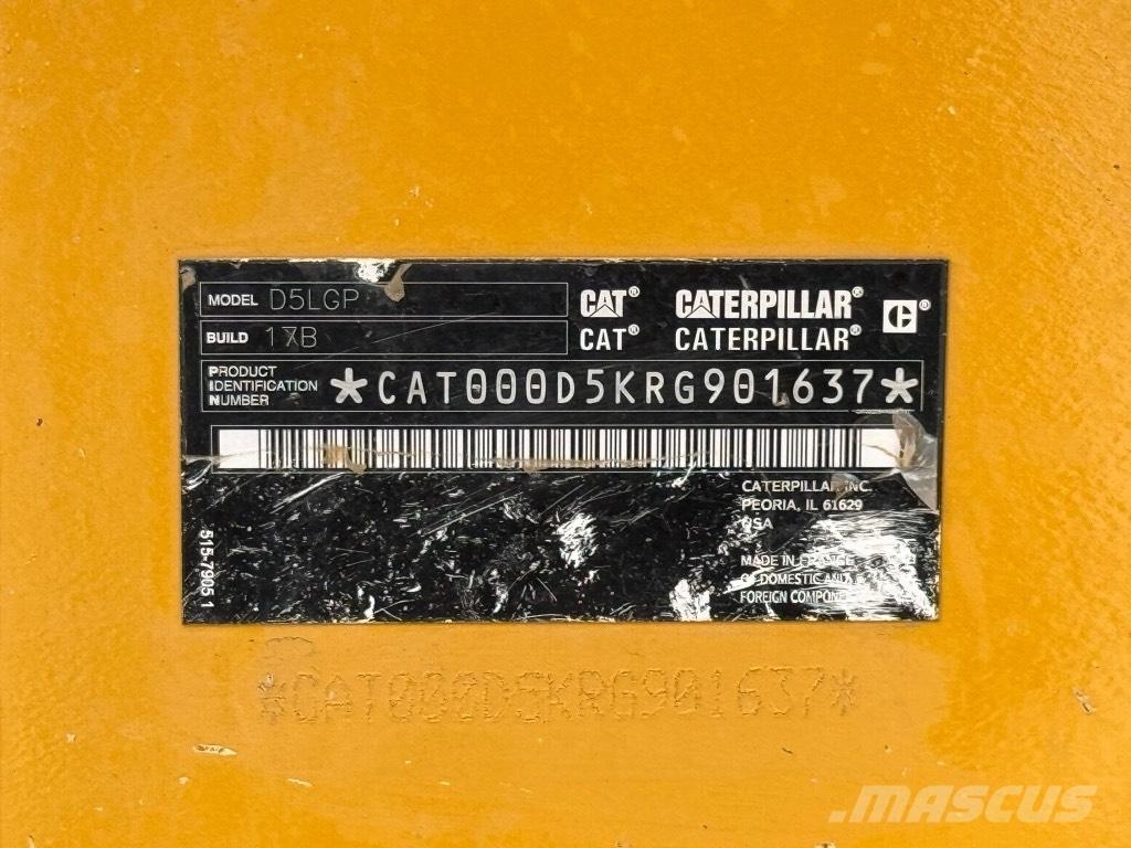 CAT D 5 LGP Vikšriniai buldozeriai
