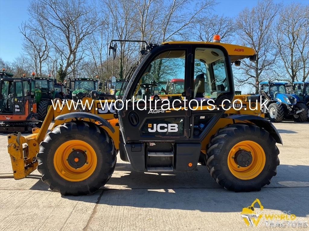 JCB 532 60 Teleskopiniai krautuvai žemės ūkiui