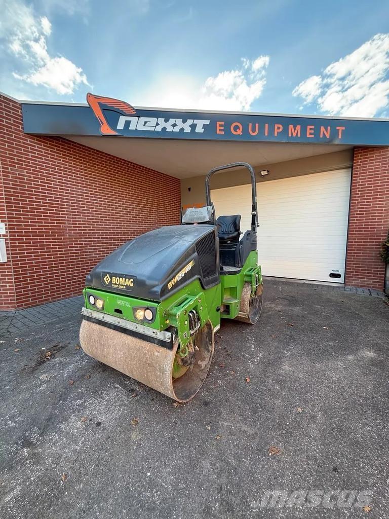 Bomag 120 AD-5 Porinių būgnų volai