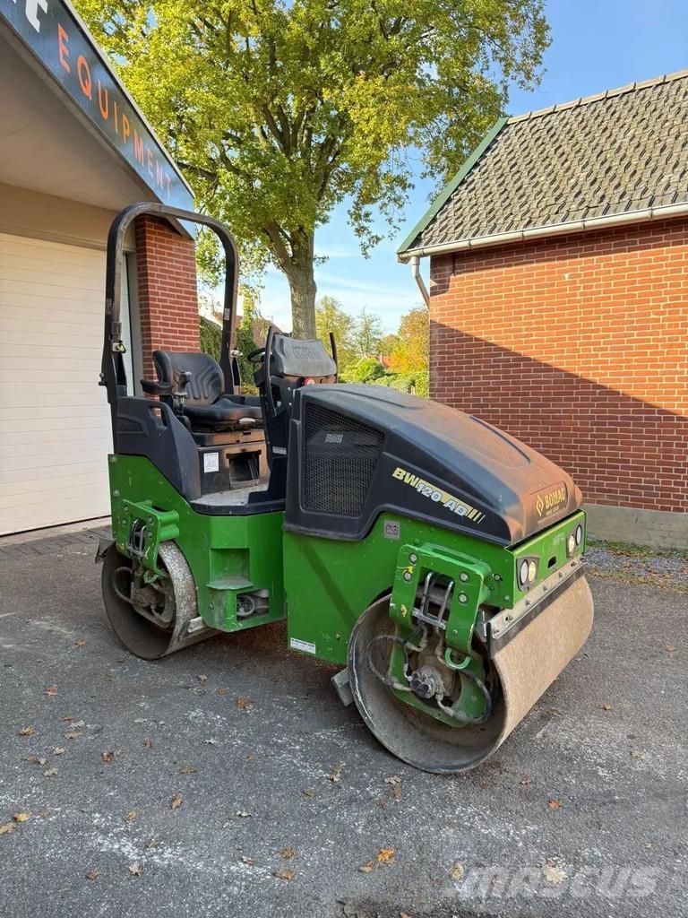 Bomag 120 AD-5 Porinių būgnų volai