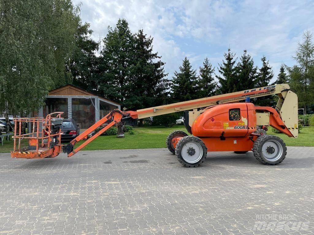 JLG 600 AJ Alkūniniai keltuvai
