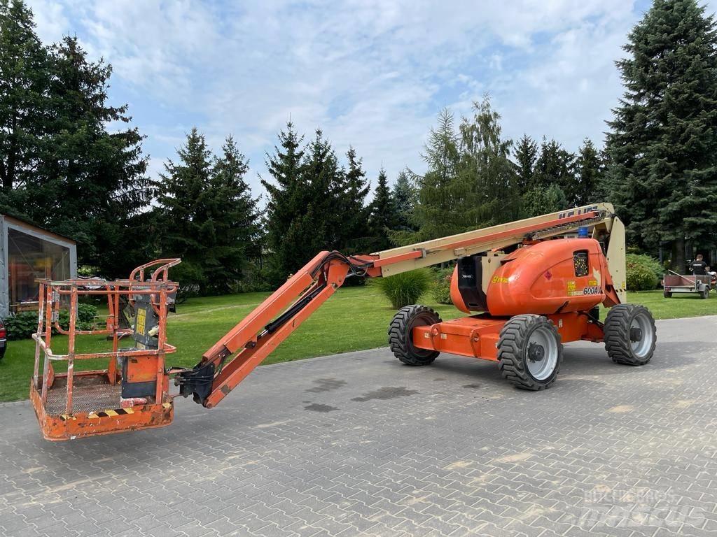 JLG 600 AJ Alkūniniai keltuvai