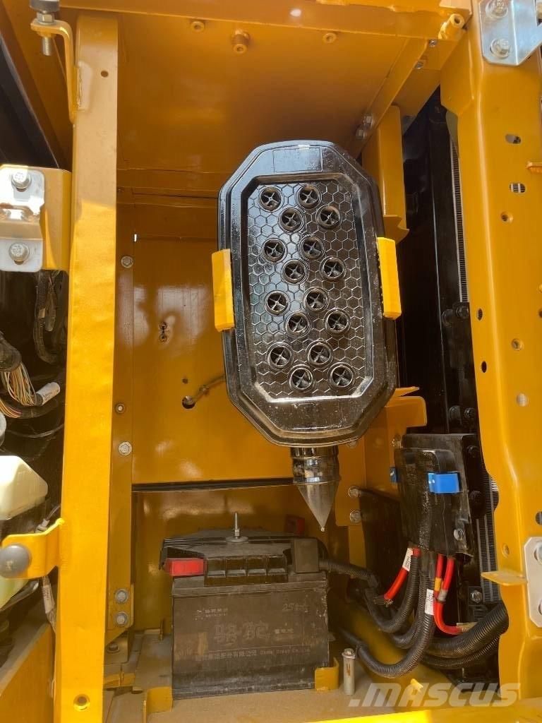 CAT 320 GC Vikšriniai ekskavatoriai