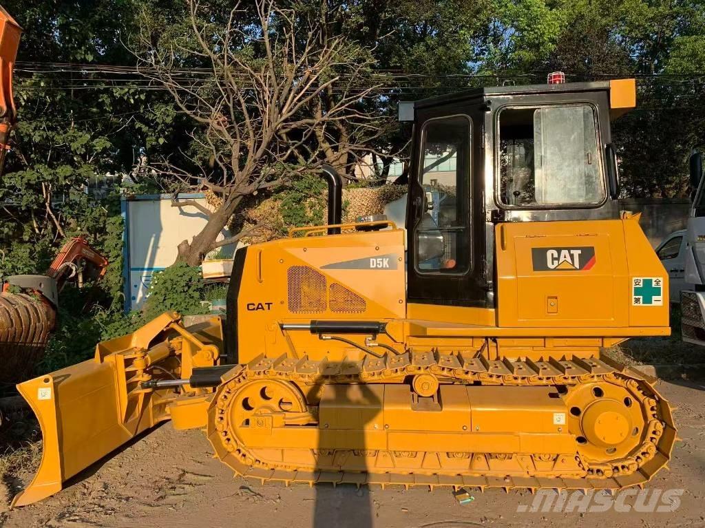 CAT D 5 K Vikšriniai buldozeriai